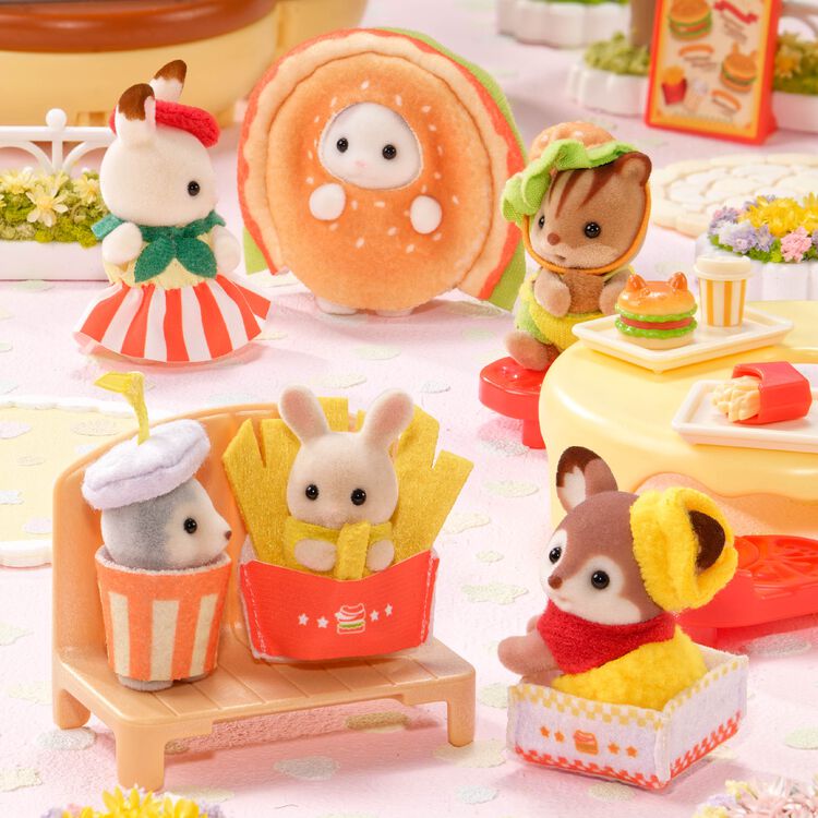 Sylvanian Families blind bag baby hamburger shop
