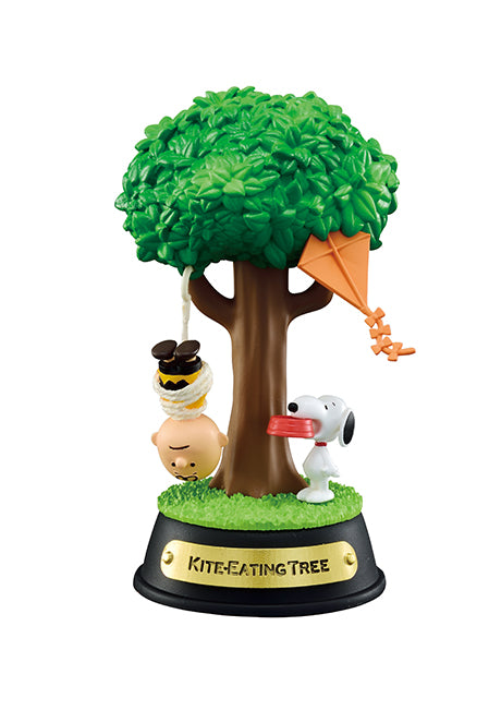 Rement  PEANUTS SNOOPY SWING ORNAMENT (COMING SOON)