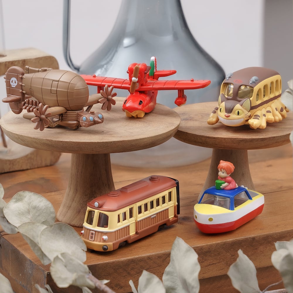 Ponyo x Tomica mini car toy