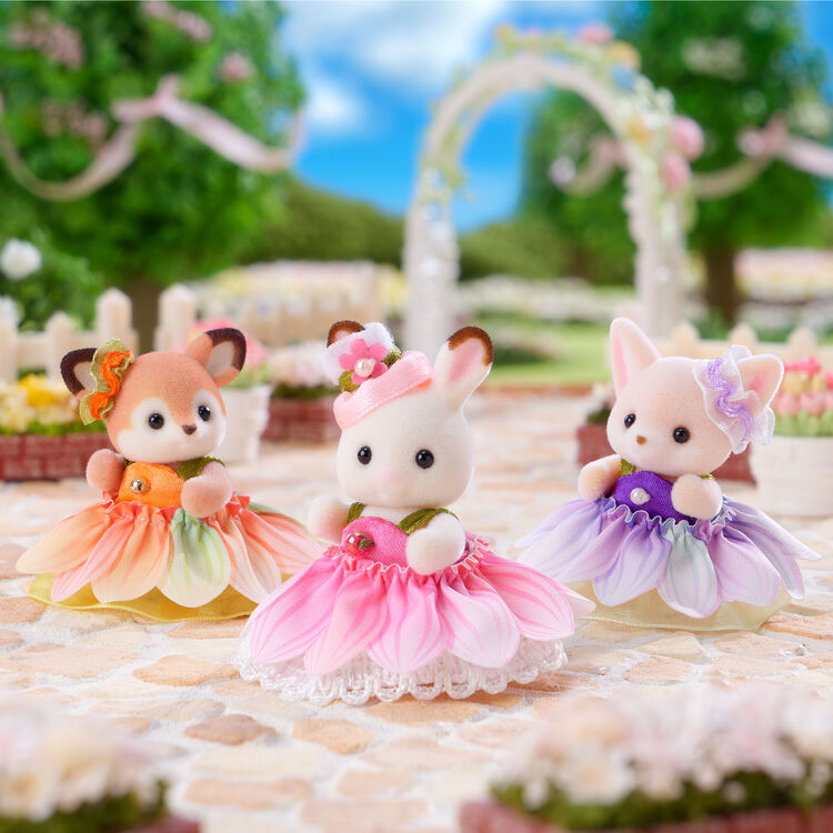 Sylvanian families baby trio flower dress