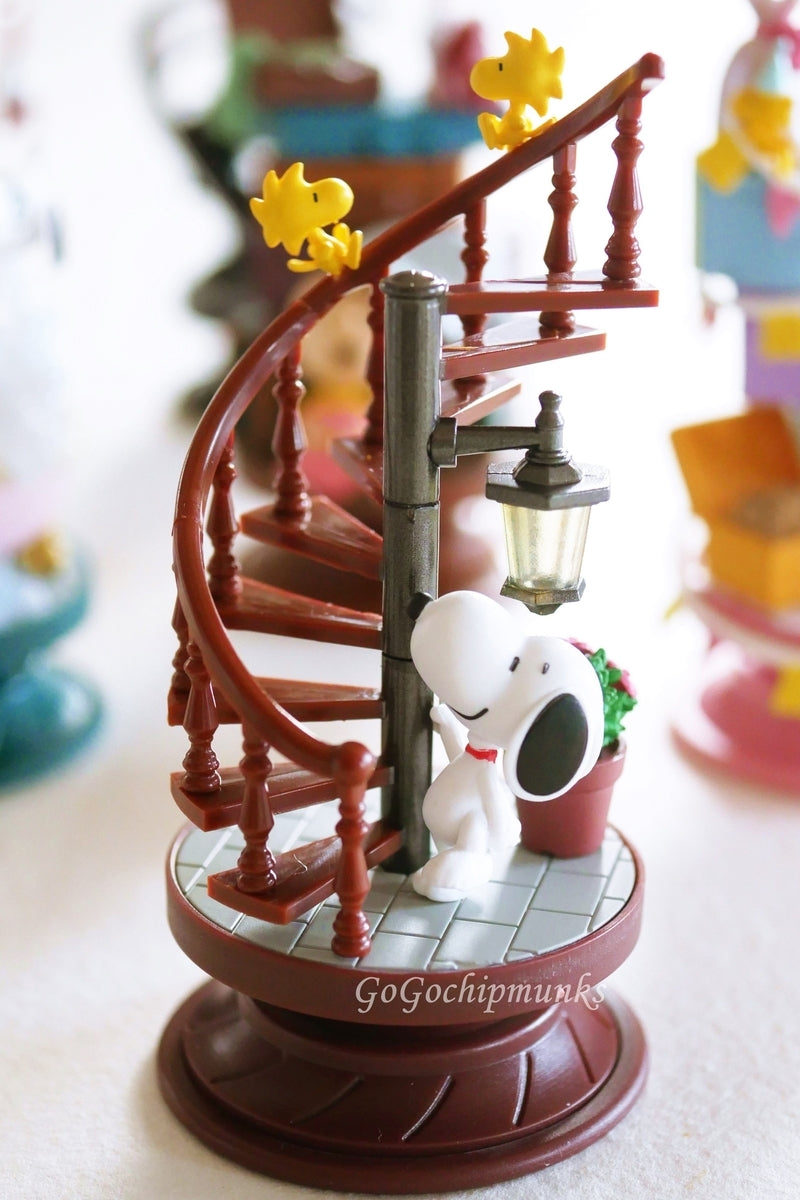 Peanuts Snoopy spiral diorama blind box