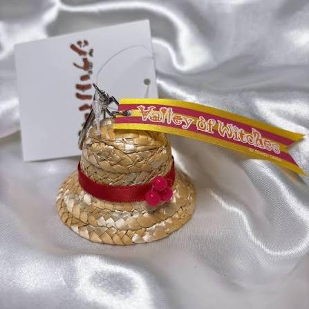 Ghibli Park Nagoya exclusive Howl's Moving Castle Sophie's hat keychain